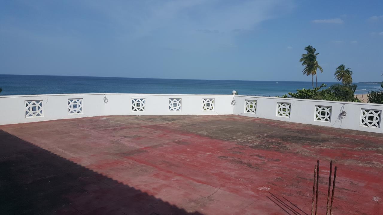 Sea View Beach Hotel Nilaveli Exterior photo